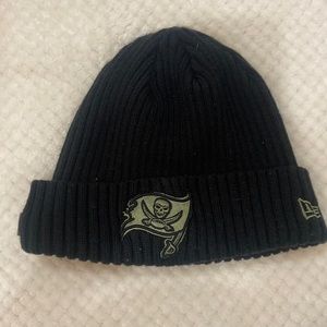 Buccaneers winter hat